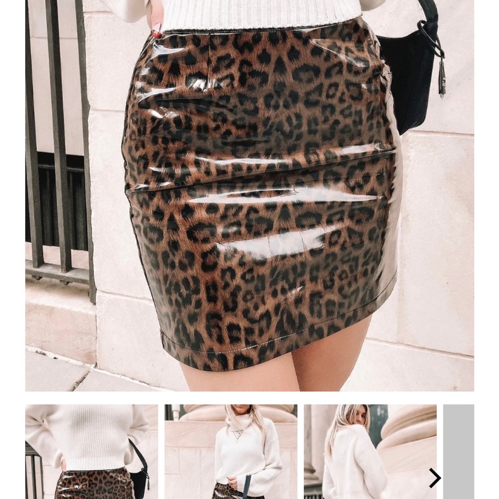 Women’s leopard print mini skirt size small NWOT